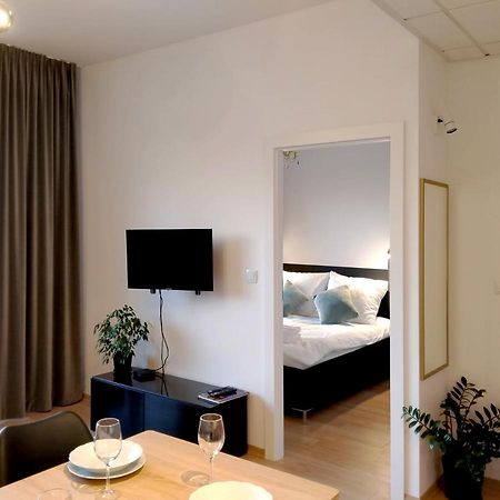 Apartament 9, Z Oddzielna Sypialnia! Варшава Екстериор снимка