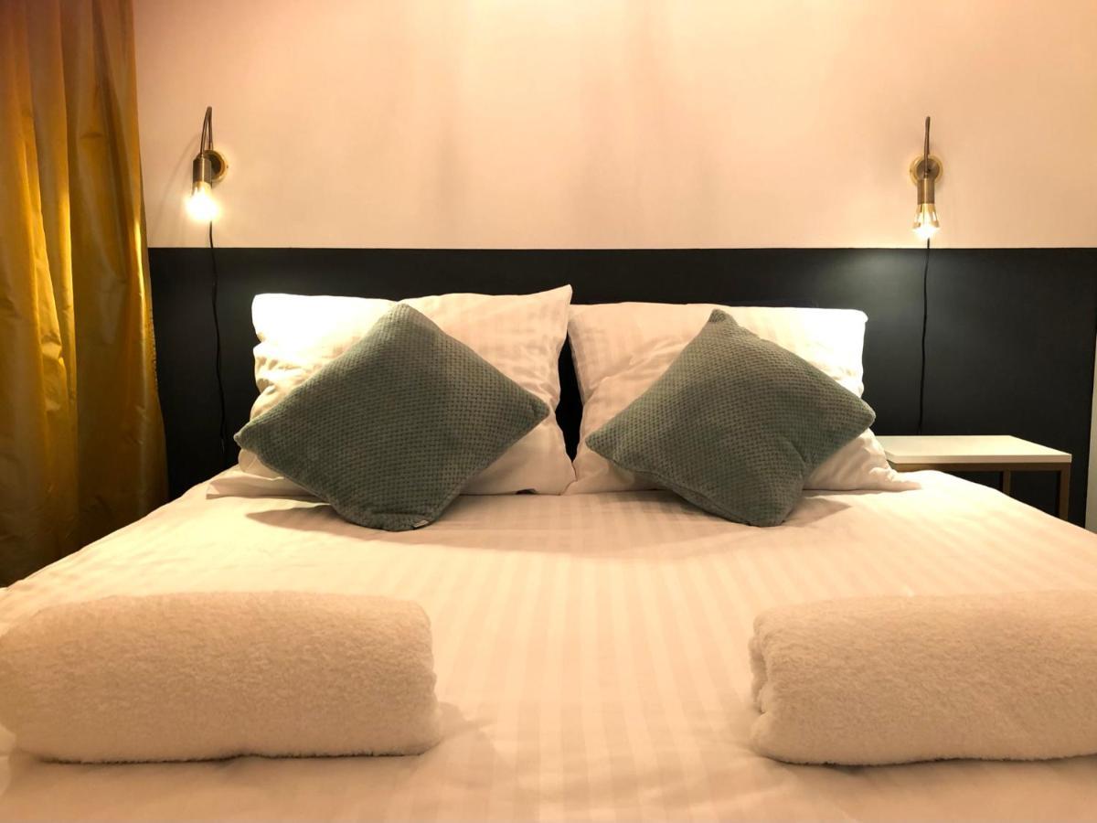 Apartament 9, Z Oddzielna Sypialnia! Варшава Екстериор снимка